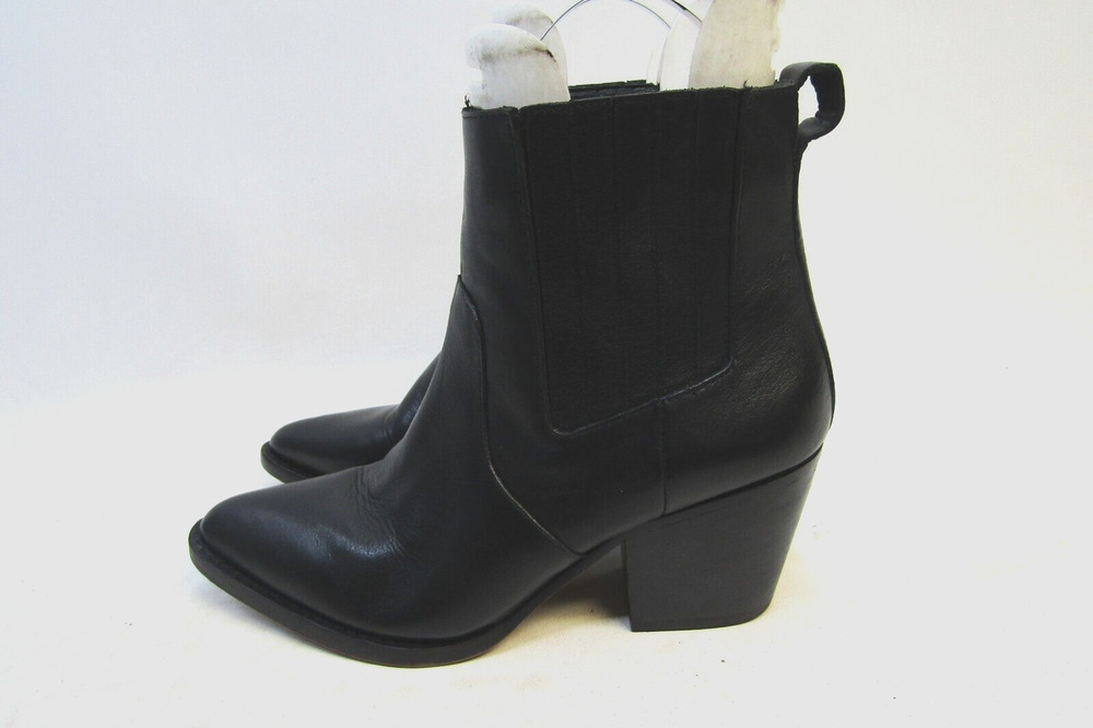 J Crew Womens Size 7 M Black Leather Chelsea Fashion Ankle Boots Bootie